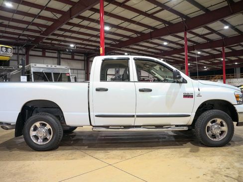 Used 2007 Dodge Ram 2500 Truck SLT w/ Quad Cab Big Horn Value Group image 10