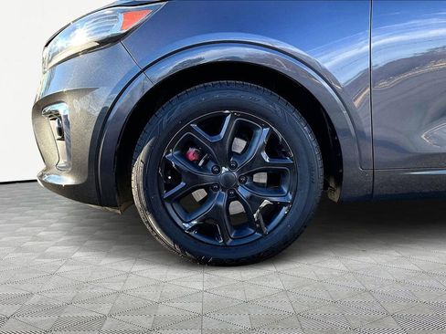 Used 2019 Kia Sorento SX image 32