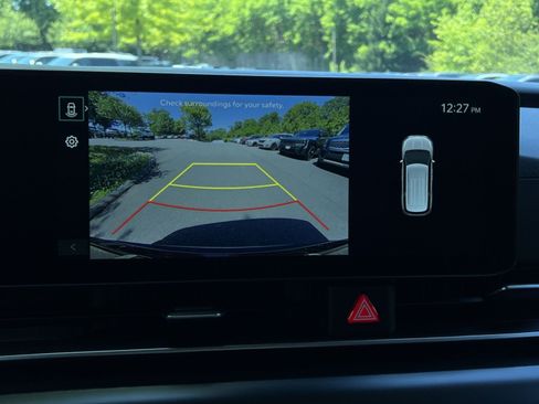 New 2026 Kia Carnival FWD image 32