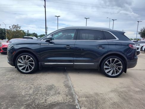 Used 2021 Lincoln Nautilus Reserve w/ Equipment Group 202A AWD/4WD image 4