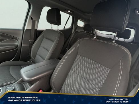 Used 2023 GMC Terrain SLE w/ Driver Convenience Package FWD image 18