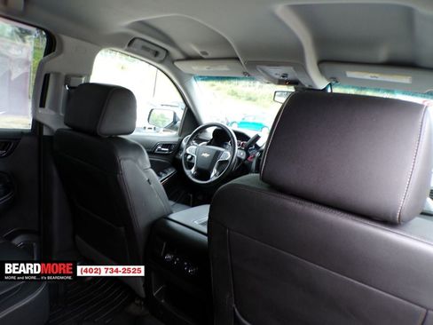Used 2018 Chevrolet Suburban Premier image 33