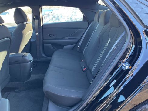 New 2025 Hyundai Elantra Sport image 14