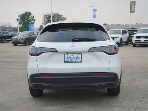 New 2027 Honda HR-V LX image 5