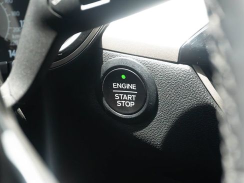 Used 2022 Ford Escape SE w/ SE Sport Appearance Package FWD image 28
