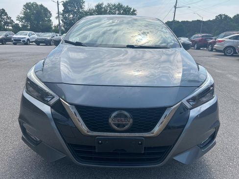 Used 2020 Nissan Versa SR FWD image 2