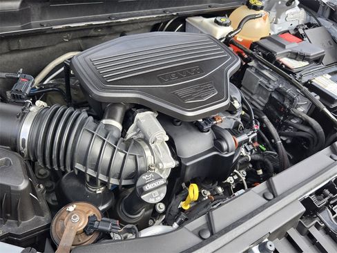 Used 2020 Cadillac XT5 Premium Luxury image 18