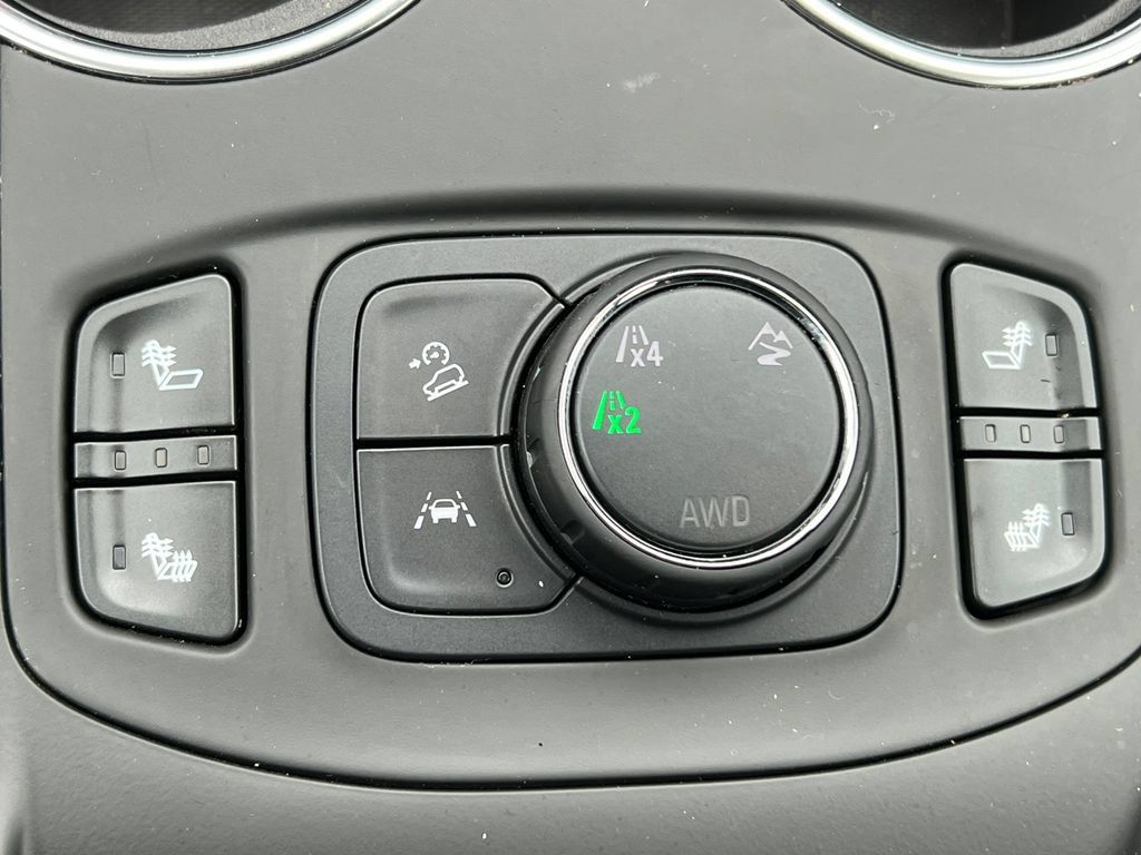 Used 2023 GMC Terrain SLE w/ Driver Convenience Package AWD/4WD image 28