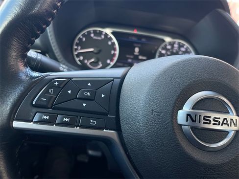 Used 2022 Nissan Sentra SV w/ Trunk Package image 12