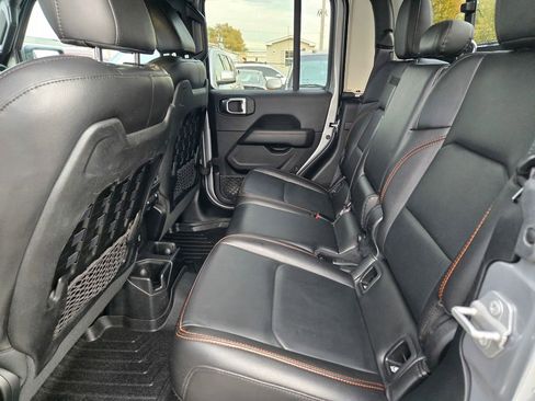 Used 2021 Jeep Gladiator Mojave image 24