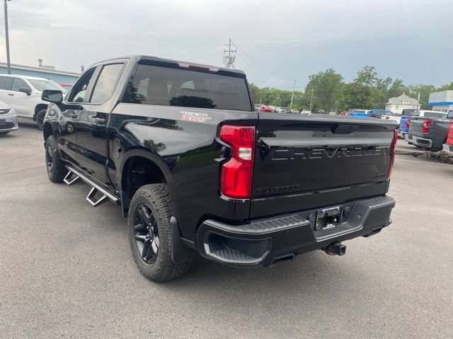 Used 2021 Chevrolet Silverado 1500 Custom Trail Boss w/ Midnight Edition AWD/4WD image 19