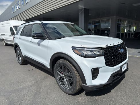 New 2026 Ford Explorer ST w/ Sun And Sound Package AWD/4WD image 1