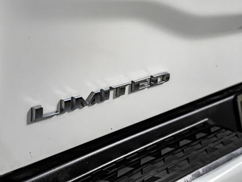 Used 2021 RAM 3500 Limited AWD/4WD image 45