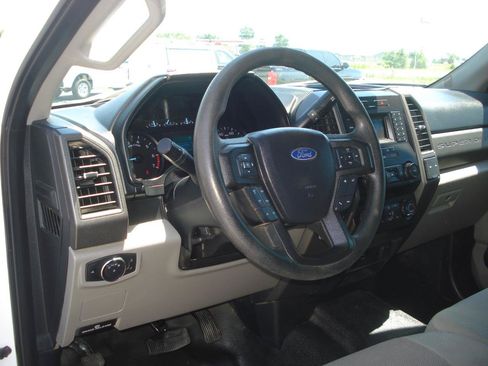 Used 2020 Ford F250 XL w/ Power Equipment Group AWD/4WD image 29