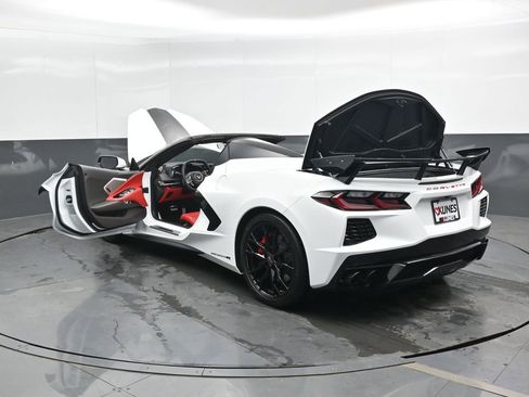 Used 2023 Chevrolet Corvette Stingray Premium Conv w/ Z51 Performance Package RWD image 51