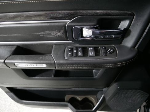 Used 2016 RAM 1500 Limited AWD/4WD image 19