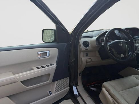 Used 2014 Honda Pilot LX image 11