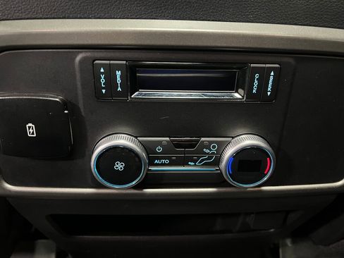 Used 2019 Ford Expedition XLT w/ Equipment Group 201A image 15