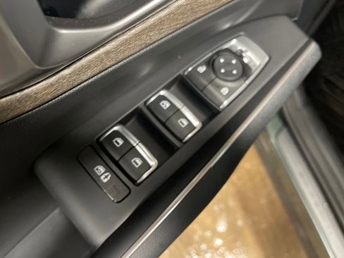 Used 2022 Kia Sorento S image 12