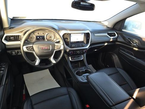 Used 2023 GMC Acadia SLT w/ Preferred Package image 11