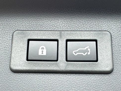 New 2026 Subaru Forester Premium AWD/4WD image 34