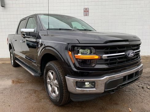 New 2025 Ford F150 XLT w/ Equipment Group 302A MID image 22