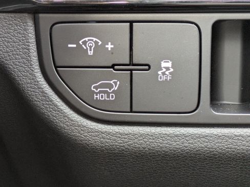 Certified 2026 Kia Sportage EX FWD image 19