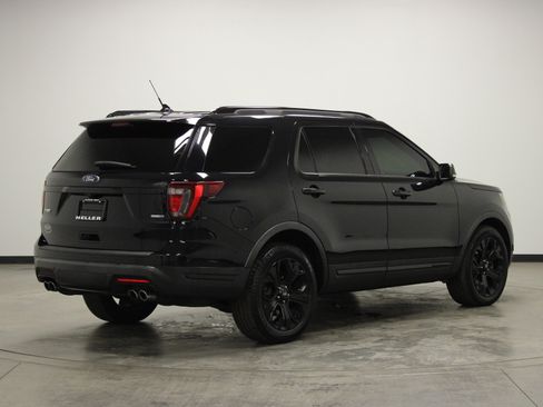 Used 2019 Ford Explorer Sport image 8