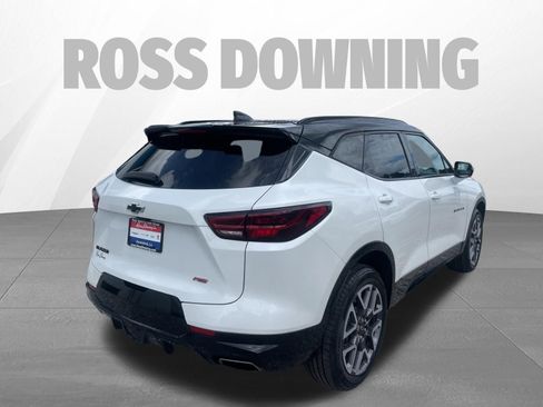 Used 2023 Chevrolet Blazer RS w/ Driver Confidence II Package FWD image 4