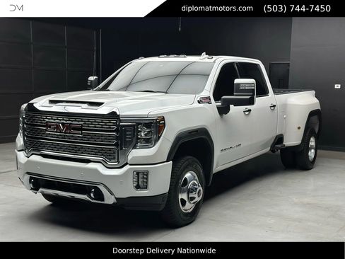 Used 2020 GMC Sierra 3500 Denali w/ Denali Ultimate Package image 1