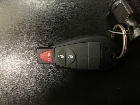 Used 2014 Jeep Cherokee Latitude w/ Cold Weather Group image 27