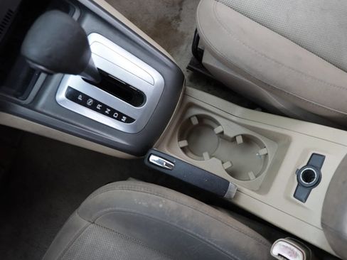 Used 2008 Saturn Vue XE FWD image 33