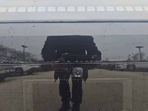 New 2026 Hyundai Ioniq 9 Calligraphy image 10