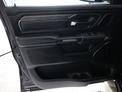 Used 2026 RAM 1500 Limited AWD/4WD image 17
