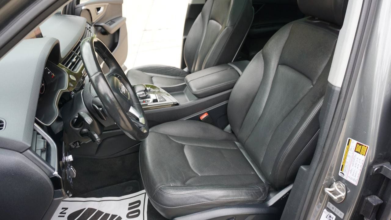 Used 2017 Audi Q7 3.0T Prestige AWD/4WD image 22