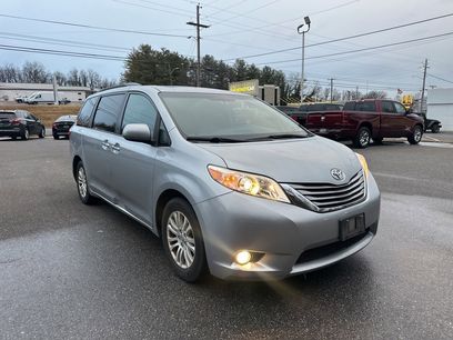 Used 2016 Toyota Sienna XLE Premium