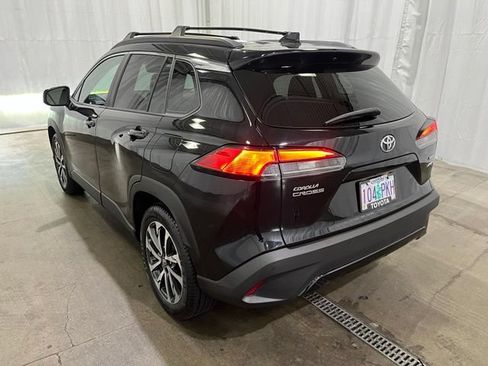 Certified 2023 Toyota Corolla Cross XLE w/ Convenience Package AWD/4WD image 6