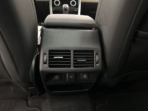 Used 2021 Land Rover Discovery Sport SE R-Dynamic image 24