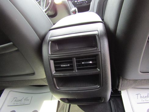 Used 2020 Cadillac XT5 Premium Luxury AWD/4WD image 20