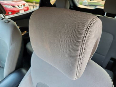 Used 2018 Hyundai Santa Fe Sport AWD/4WD image 11