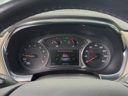 Certified 2023 Chevrolet Traverse LT FWD image 11