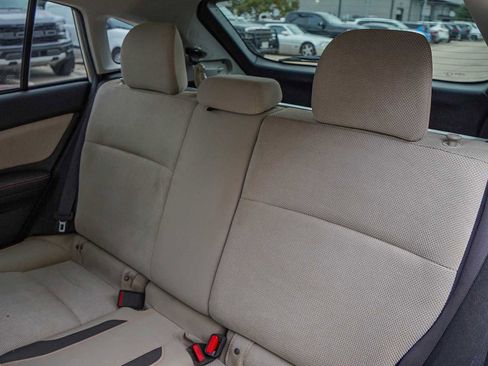 Used 2016 Subaru Crosstrek 2.0i Premium w/ Moonroof Package image 33