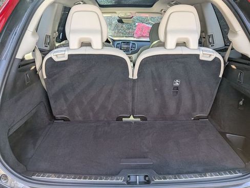 Certified 2023 Volvo XC90 B6 Plus w/ Protection Package image 29