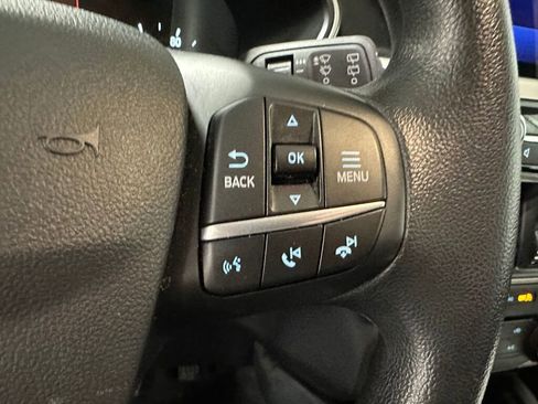 Used 2021 Ford Escape SE image 15