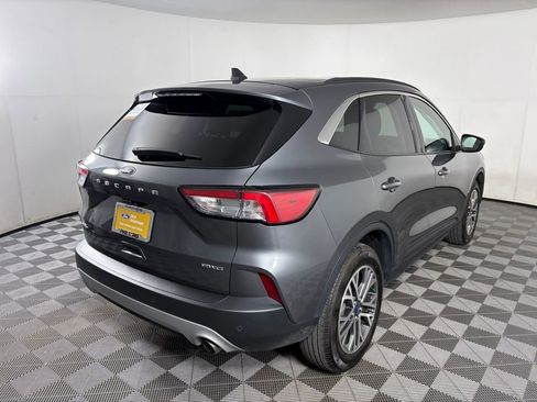 Certified 2022 Ford Escape SEL image 7