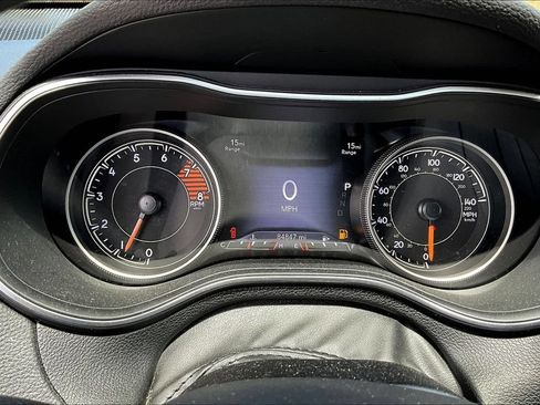Used 2020 Jeep Cherokee Limited AWD/4WD image 22