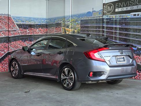 Used 2018 Honda Civic EX-T image 4