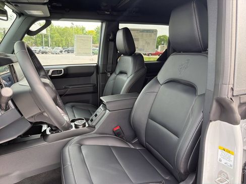 New 2026 Ford Bronco Outer Banks AWD/4WD image 10