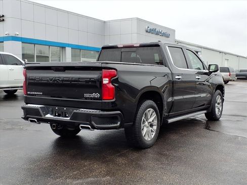 Certified 2021 Chevrolet Silverado 1500 High Country w/ Safety Package II image 30