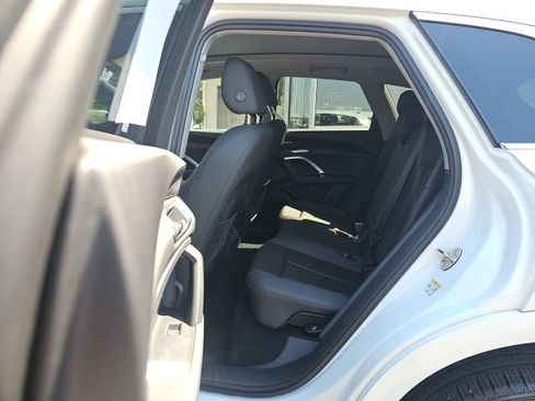 Used 2025 Audi Q5 Premium Plus AWD/4WD image 8
